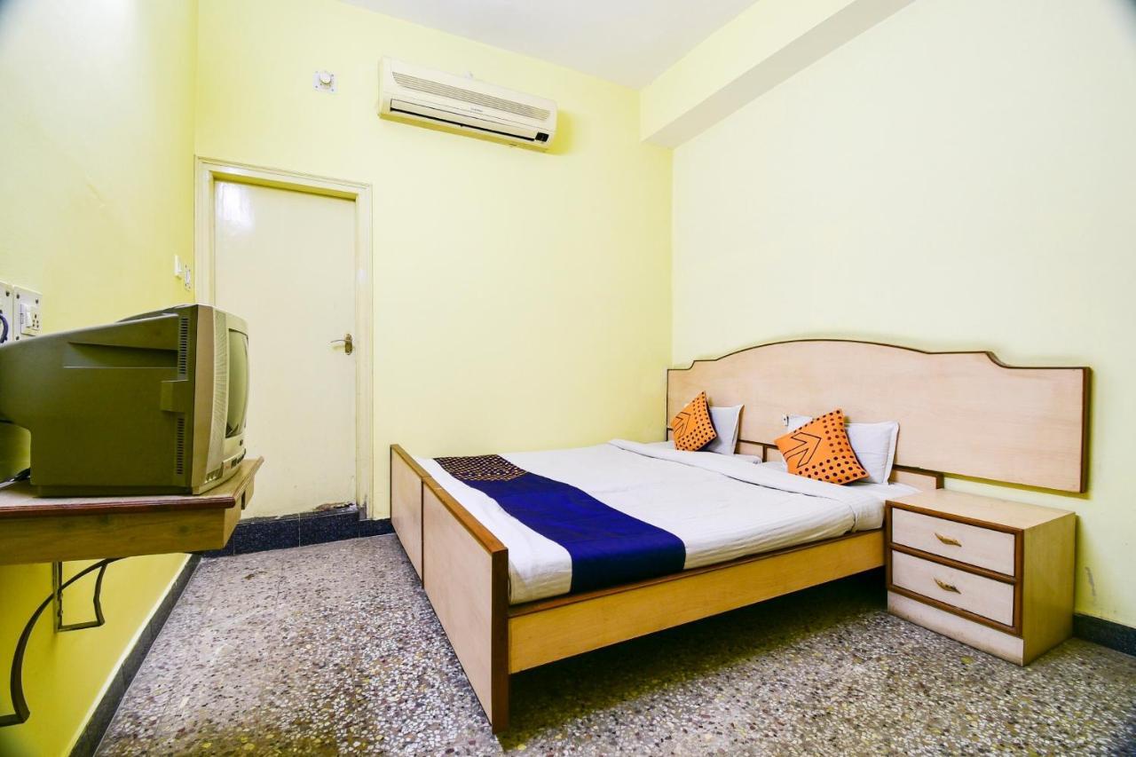 Spot On 80135 Gopala Residency Hotel Dibrugarh Exterior photo