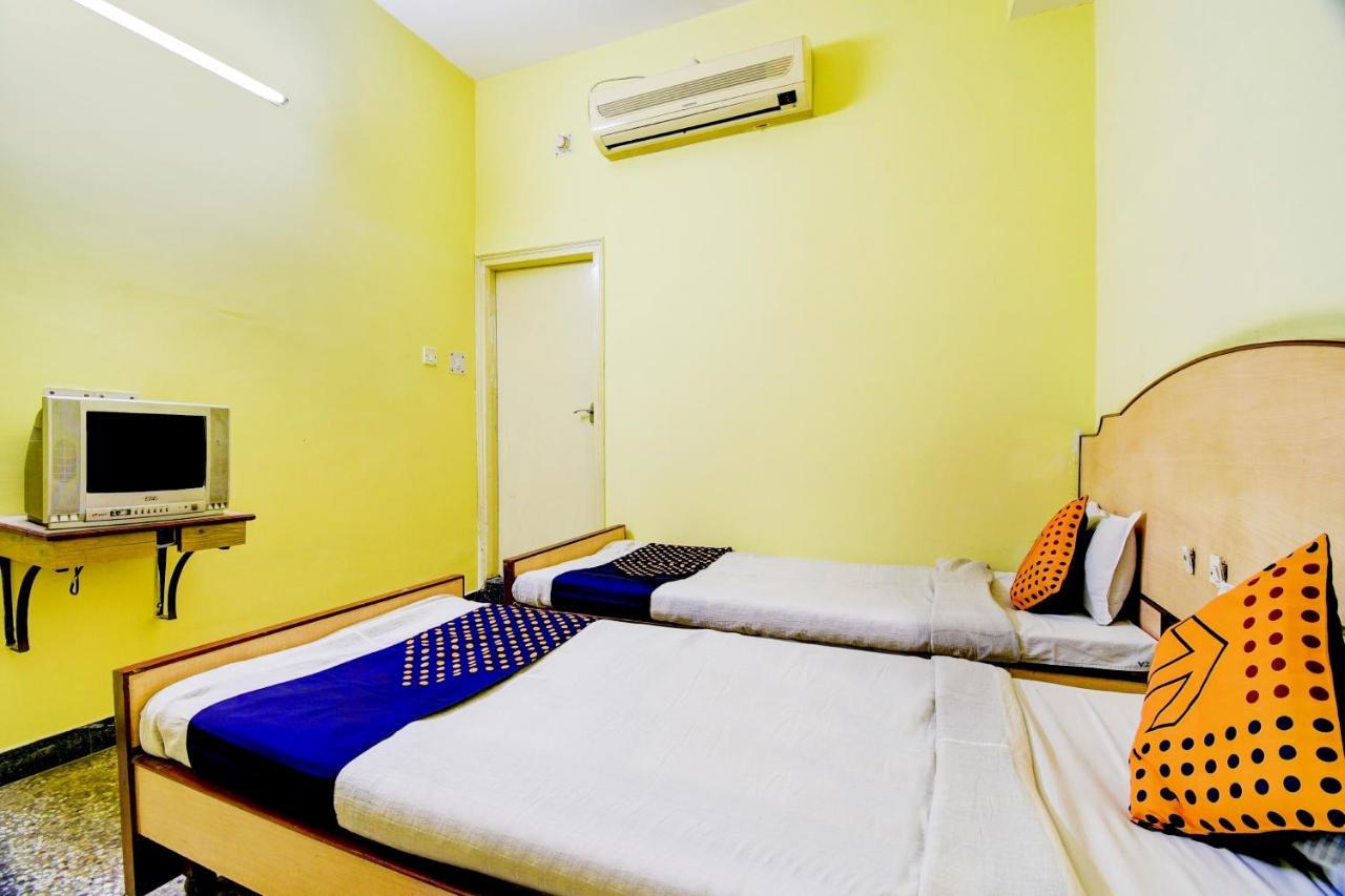 Spot On 80135 Gopala Residency Hotel Dibrugarh Exterior photo